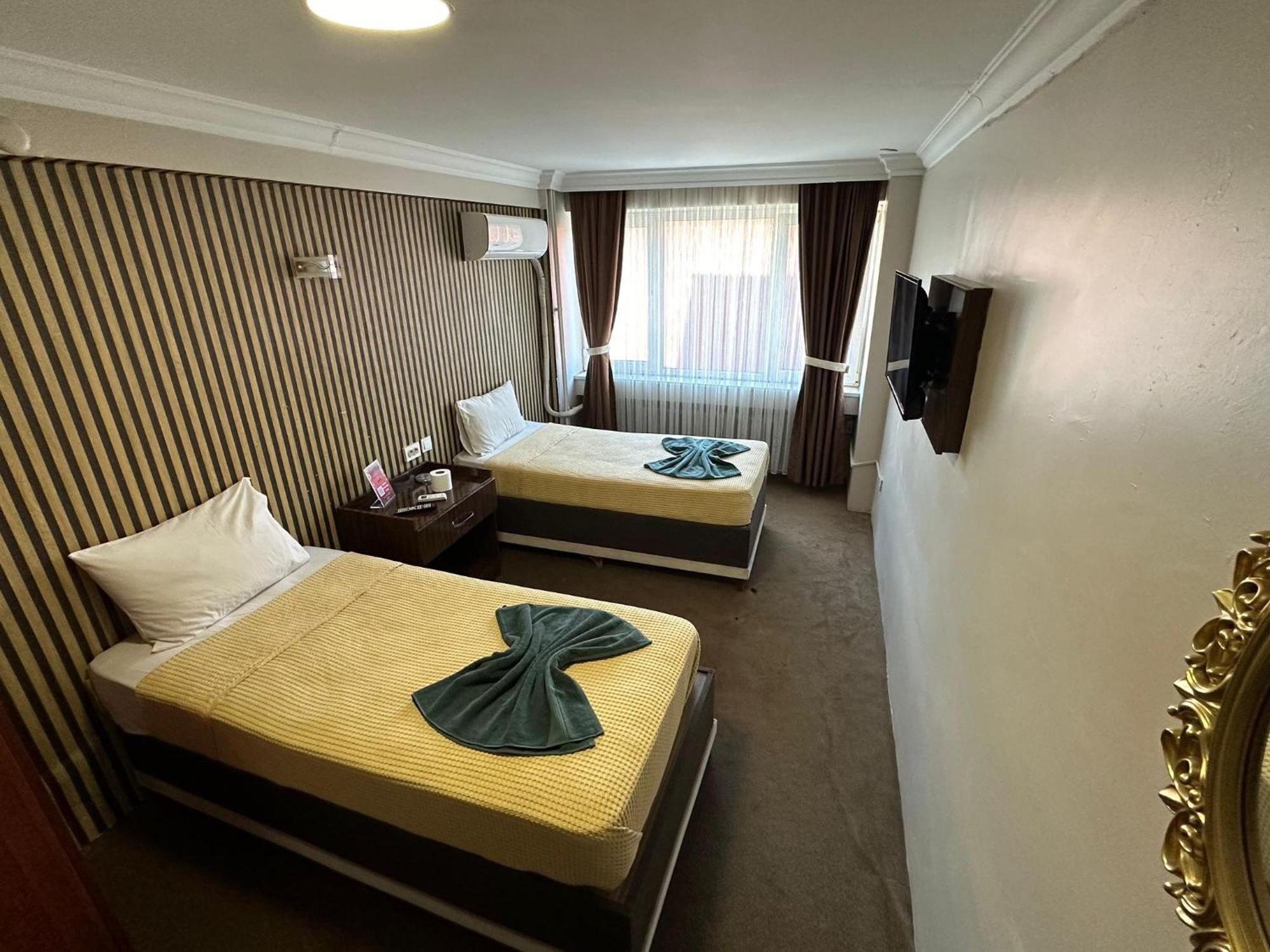 Hotel Metropol 1 Istanbul Exterior photo